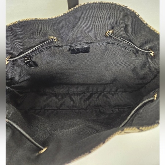 Gucci Black and Beige Shoulder Bag - Picture 7 of 16